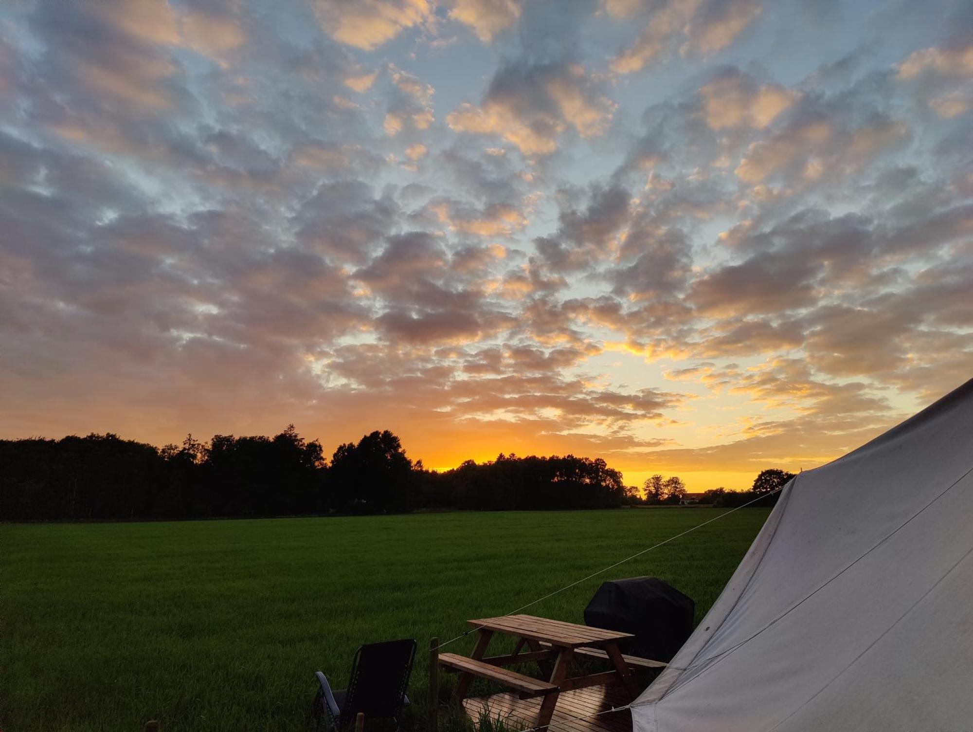 Under Canvas Bornholm Ostermarie Екстер'єр фото