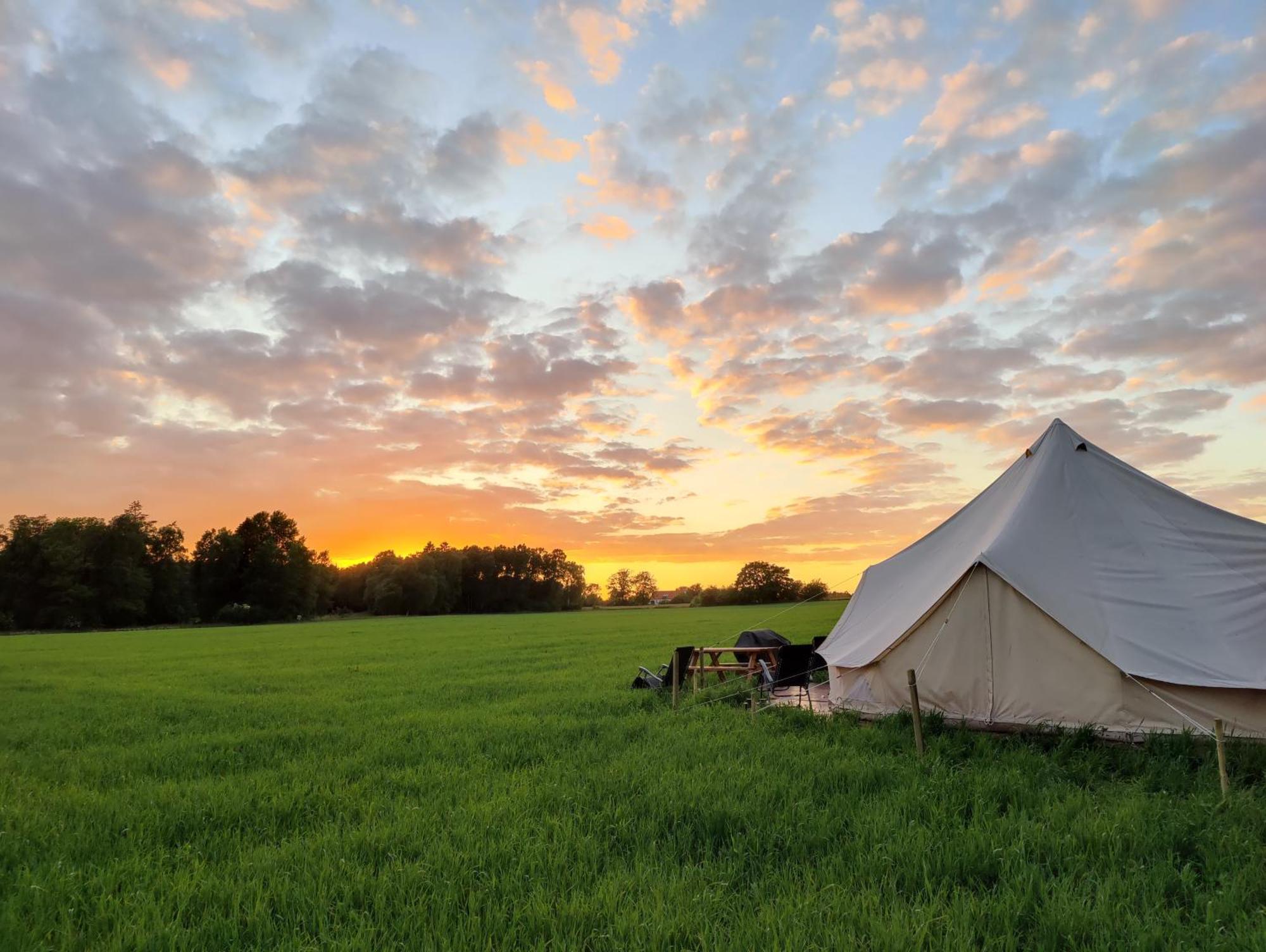 Under Canvas Bornholm Ostermarie Екстер'єр фото