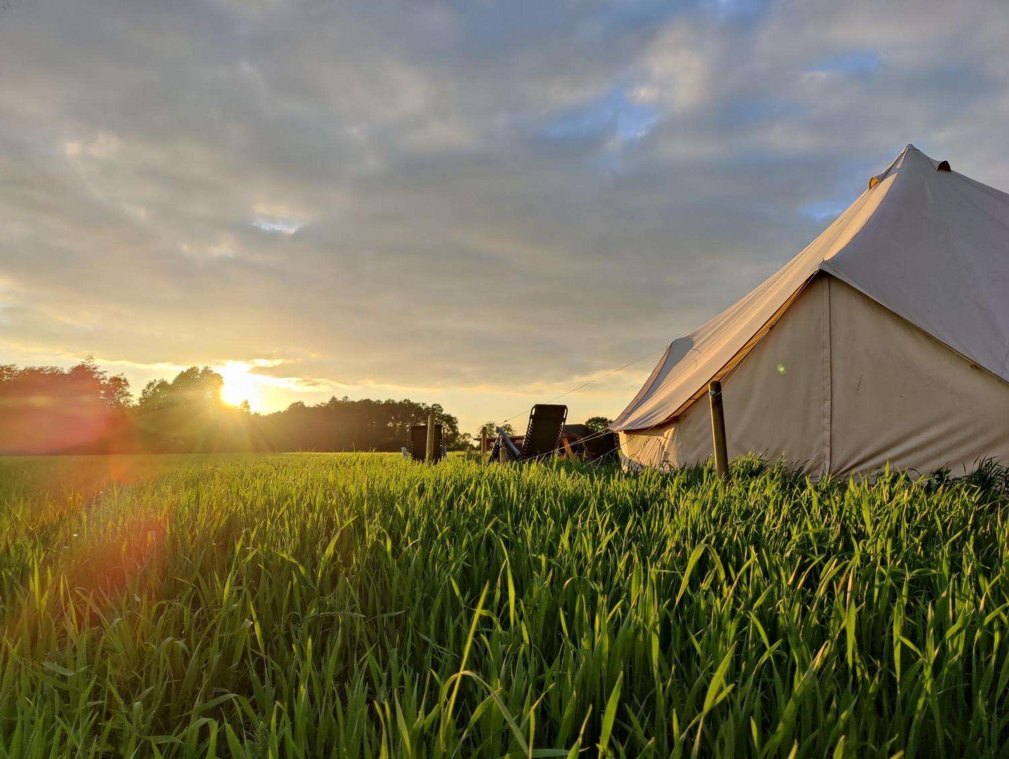 Under Canvas Bornholm Ostermarie Екстер'єр фото