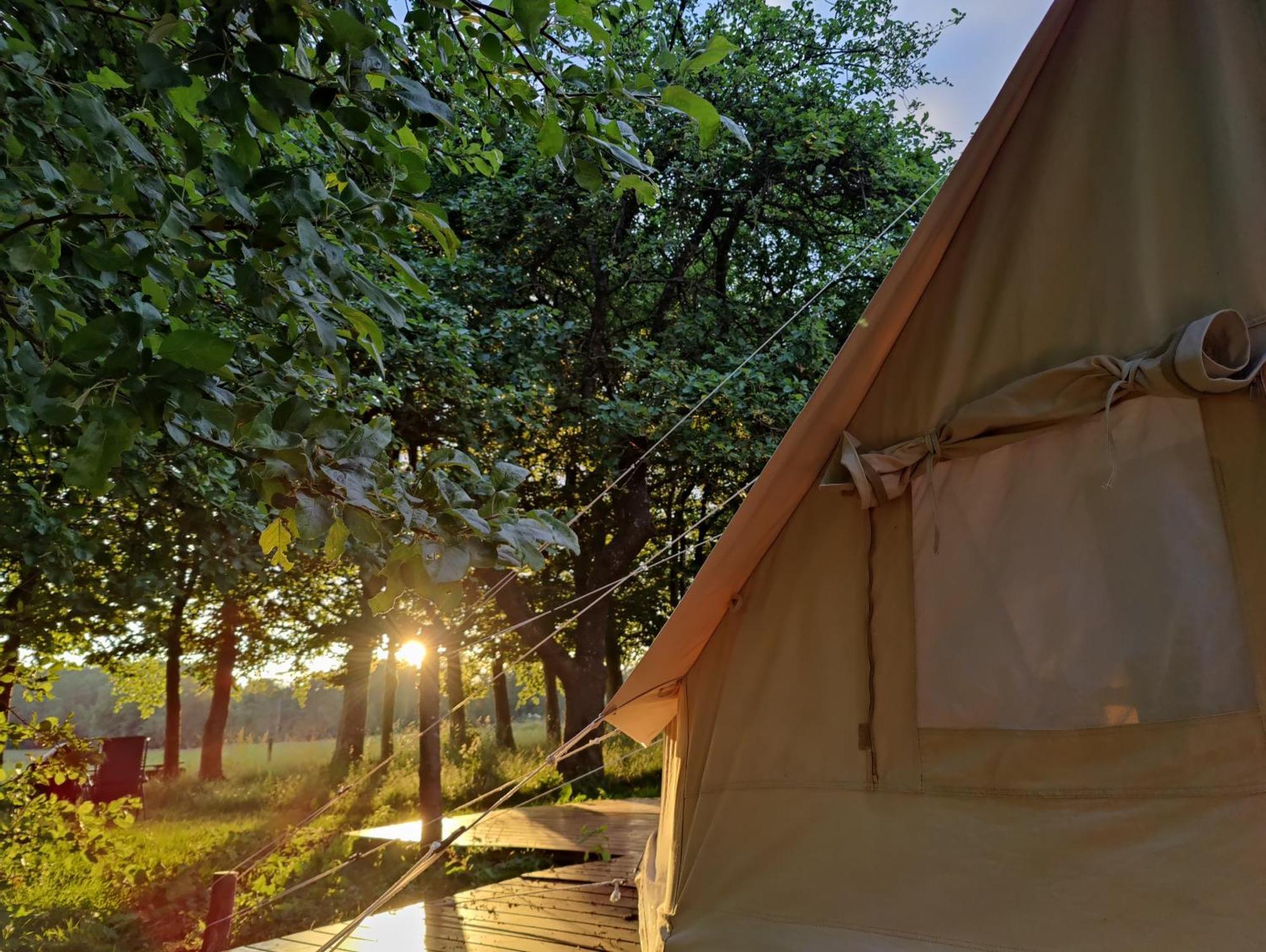 Under Canvas Bornholm Ostermarie Екстер'єр фото