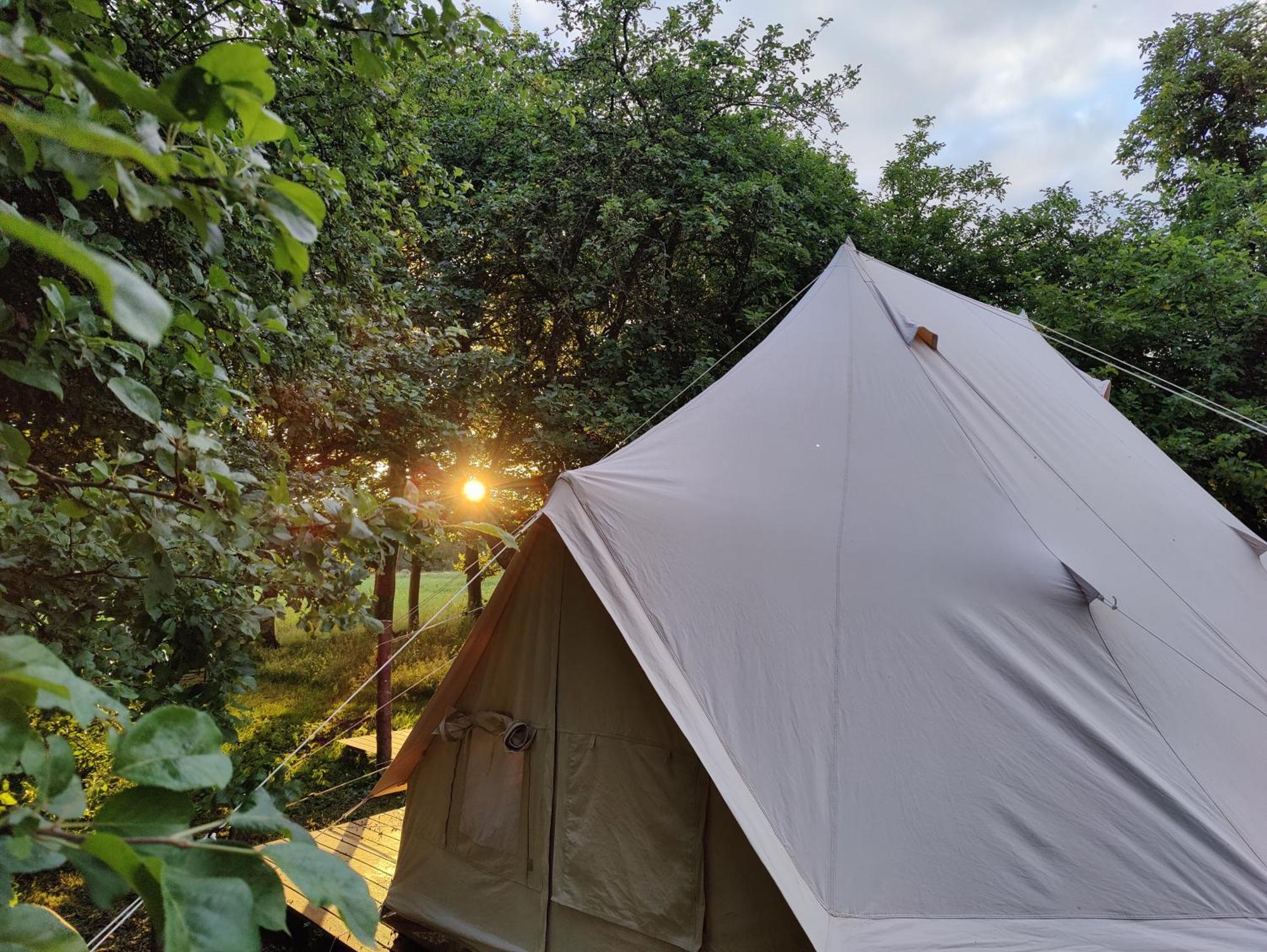 Under Canvas Bornholm Ostermarie Екстер'єр фото